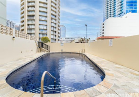 780 Amana Street,Honolulu,Hawaii,96814,2 ベッドルーム ベッドルーム,1 バスルームバスルーム,コンド / タウンハウス,Amana,10,17962954
