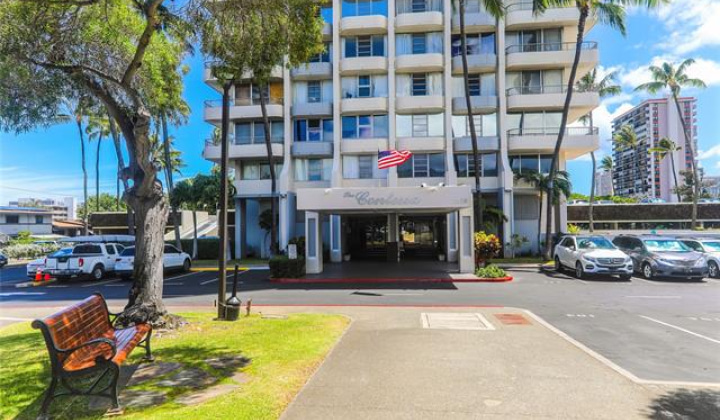 2825 King Street,Honolulu,Hawaii,96826,2 ベッドルーム ベッドルーム,2 バスルームバスルーム,コンド / タウンハウス,King,20,19167058
