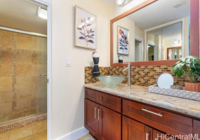 400 Hobron Lane,Honolulu,Hawaii,96815,1 Bedroom Bedrooms,1 BathroomBathrooms,Condo/Townhouse,Hobron,30,18435872