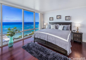 223 Saratoga Road,Honolulu,Hawaii,96815,3 Bedrooms Bedrooms,3 BathroomsBathrooms,Condo/Townhouse,Saratoga,27,18436048
