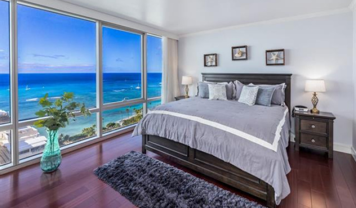 223 Saratoga Road,Honolulu,Hawaii,96815,3 Bedrooms Bedrooms,3 BathroomsBathrooms,Condo/Townhouse,Saratoga,27,18436048