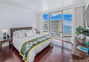 223 Saratoga Road,Honolulu,Hawaii,96815,3 Bedrooms Bedrooms,3 BathroomsBathrooms,Condo/Townhouse,Saratoga,27,18436048
