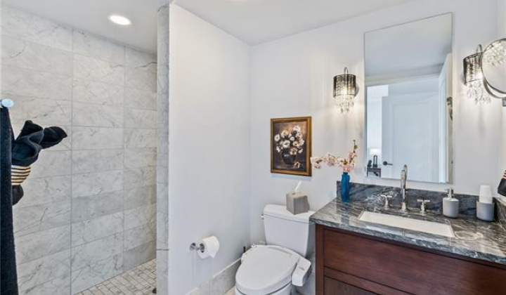 223 Saratoga Road,Honolulu,Hawaii,96815,3 Bedrooms Bedrooms,3 BathroomsBathrooms,Condo/Townhouse,Saratoga,27,18436048