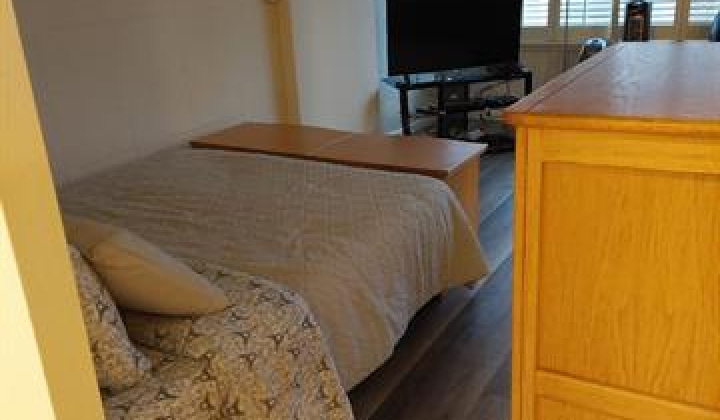 435 Seaside Avenue,Honolulu,Hawaii,96815,1 Bedroom Bedrooms,1 BathroomBathrooms,Condo/Townhouse,Seaside,8,17965783