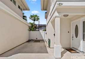 815 Lukepane Avenue,Honolulu,Hawaii,96816,5 ベッドルーム ベッドルーム,4 バスルームバスルーム,一戸建て,Lukepane,17966034