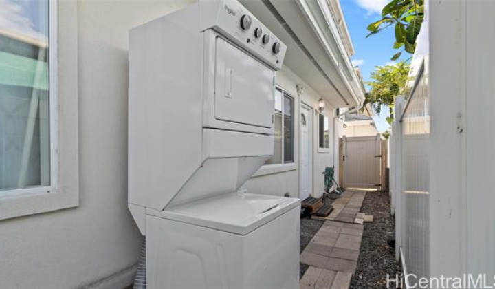 815 Lukepane Avenue,Honolulu,Hawaii,96816,5 ベッドルーム ベッドルーム,4 バスルームバスルーム,一戸建て,Lukepane,17966034