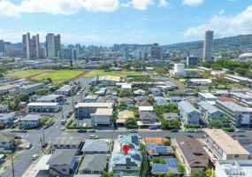 815 Lukepane Avenue,Honolulu,Hawaii,96816,5 ベッドルーム ベッドルーム,4 バスルームバスルーム,一戸建て,Lukepane,17966034