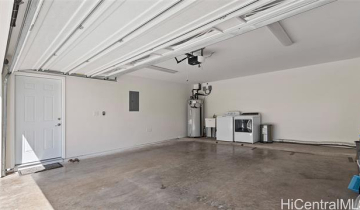 815 Lukepane Avenue,Honolulu,Hawaii,96816,5 ベッドルーム ベッドルーム,4 バスルームバスルーム,一戸建て,Lukepane,17966034