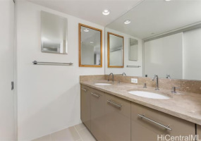 1200 Queen Emma Street,Honolulu,Hawaii,96813,2 Bedrooms Bedrooms,1 BathroomBathrooms,Condo/Townhouse,Queen Emma,19,17968926