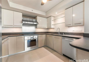1200 Queen Emma Street,Honolulu,Hawaii,96813,2 Bedrooms Bedrooms,1 BathroomBathrooms,Condo/Townhouse,Queen Emma,19,17968926
