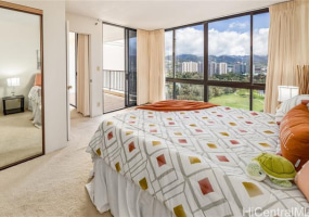 990 Ala Nanala Street,Honolulu,Hawaii,96818,2 ベッドルーム ベッドルーム,2 バスルームバスルーム,コンド / タウンハウス,Ala Nanala,17,18440788