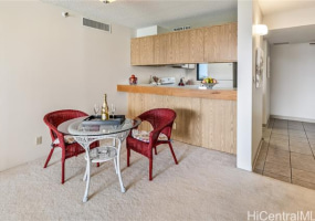 990 Ala Nanala Street,Honolulu,Hawaii,96818,2 ベッドルーム ベッドルーム,2 バスルームバスルーム,コンド / タウンハウス,Ala Nanala,17,18440788