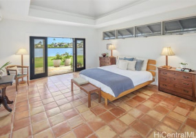 5949 C Kalanianaole Highway,Honolulu,Hawaii,96821,3 ベッドルーム ベッドルーム,3 バスルームバスルーム,一戸建て,Kalanianaole,17985050