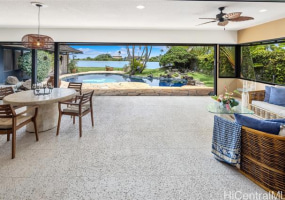 5949 C Kalanianaole Highway,Honolulu,Hawaii,96821,3 ベッドルーム ベッドルーム,3 バスルームバスルーム,一戸建て,Kalanianaole,17985050