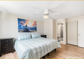 2724 Kahoaloha Lane,Honolulu,Hawaii,96826,2 Bedrooms Bedrooms,2 BathroomsBathrooms,Condo/Townhouse,Kahoaloha,10,17985369