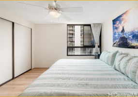2724 Kahoaloha Lane,Honolulu,Hawaii,96826,2 Bedrooms Bedrooms,2 BathroomsBathrooms,Condo/Townhouse,Kahoaloha,10,17985369
