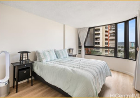 2724 Kahoaloha Lane,Honolulu,Hawaii,96826,2 Bedrooms Bedrooms,2 BathroomsBathrooms,Condo/Townhouse,Kahoaloha,10,17985369