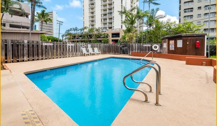 2724 Kahoaloha Lane,Honolulu,Hawaii,96826,2 Bedrooms Bedrooms,2 BathroomsBathrooms,Condo/Townhouse,Kahoaloha,10,17985369
