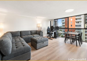 2724 Kahoaloha Lane,Honolulu,Hawaii,96826,2 Bedrooms Bedrooms,2 BathroomsBathrooms,Condo/Townhouse,Kahoaloha,10,17985369