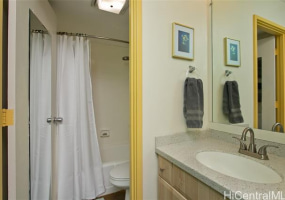 400 Hobron Lane,Honolulu,Hawaii,96815,1 ベッドルーム ベッドルーム,1 バスルームバスルーム,コンド / タウンハウス,Hobron,32,17986796