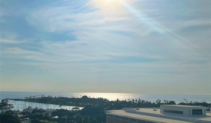 410 Atkinson Drive,Honolulu,Hawaii,96814,1 バスルームバスルーム,コンド / タウンハウス,Atkinson,12,19143287