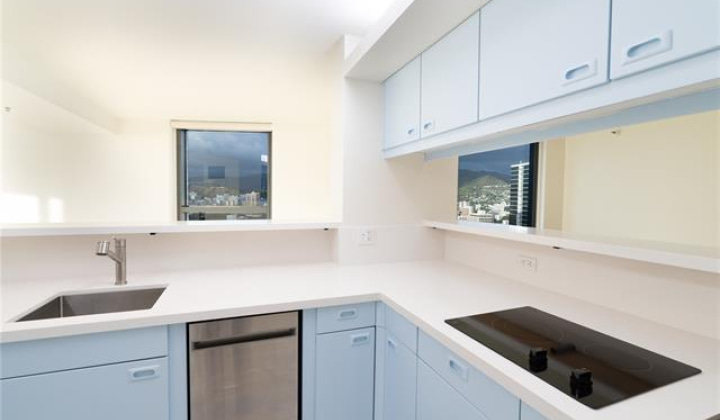 1330 Ala Moana Boulevard,Honolulu,Hawaii,96814,2 Bedrooms Bedrooms,2 BathroomsBathrooms,Condo/Townhouse,Ala Moana,36,19143383