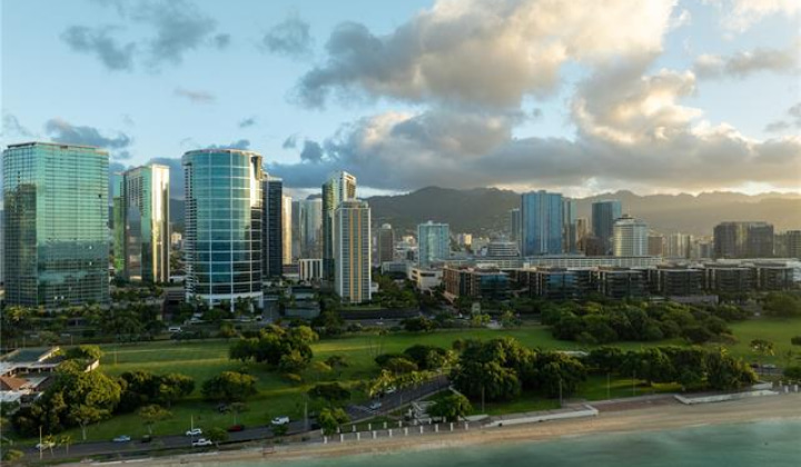 1330 Ala Moana Boulevard,Honolulu,Hawaii,96814,2 Bedrooms Bedrooms,2 BathroomsBathrooms,Condo/Townhouse,Ala Moana,36,19143383