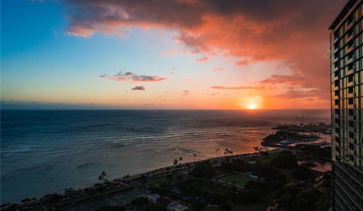 1330 Ala Moana Boulevard,Honolulu,Hawaii,96814,2 Bedrooms Bedrooms,2 BathroomsBathrooms,Condo/Townhouse,Ala Moana,36,19143383