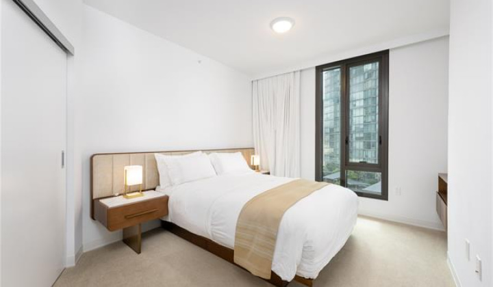 987 Queen Street,Honolulu,Hawaii,96814,2 Bedrooms Bedrooms,2 BathroomsBathrooms,Condo/Townhouse,Queen,12,17988663