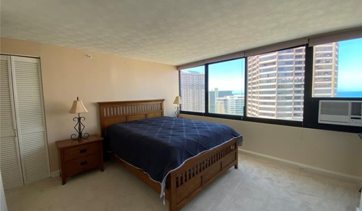 343 Hobron Lane,Honolulu,Hawaii,96815,2 ベッドルーム ベッドルーム,2 バスルームバスルーム,コンド / タウンハウス,Hobron,33,17988958