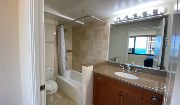343 Hobron Lane,Honolulu,Hawaii,96815,2 ベッドルーム ベッドルーム,2 バスルームバスルーム,コンド / タウンハウス,Hobron,33,17988958