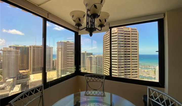 343 Hobron Lane,Honolulu,Hawaii,96815,2 ベッドルーム ベッドルーム,2 バスルームバスルーム,コンド / タウンハウス,Hobron,33,17988958