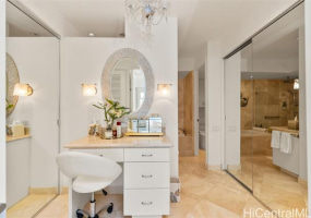 4999 Kahala Avenue,Honolulu,Hawaii,96816,3 Bedrooms Bedrooms,3 BathroomsBathrooms,Condo/Townhouse,Kahala,3,17989855