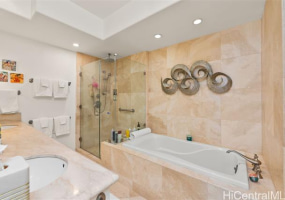 4999 Kahala Avenue,Honolulu,Hawaii,96816,3 Bedrooms Bedrooms,3 BathroomsBathrooms,Condo/Townhouse,Kahala,3,17989855