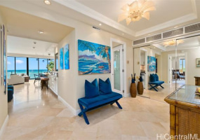 4999 Kahala Avenue,Honolulu,Hawaii,96816,3 Bedrooms Bedrooms,3 BathroomsBathrooms,Condo/Townhouse,Kahala,3,17989855