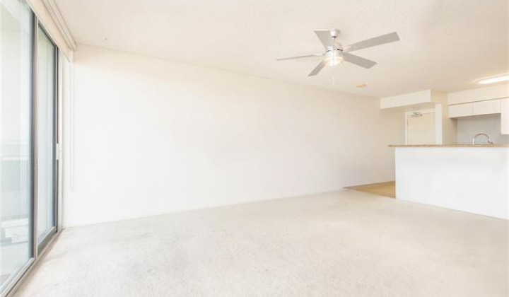 215 King Street,Honolulu,Hawaii,96817,2 Bedrooms Bedrooms,2 BathroomsBathrooms,Condo/Townhouse,King,15,19145608