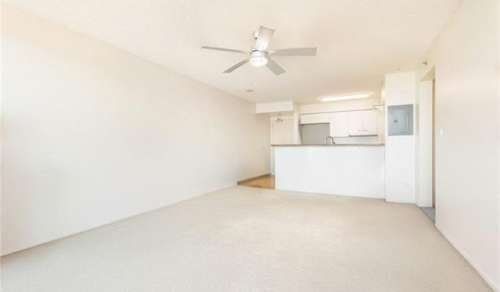 215 King Street,Honolulu,Hawaii,96817,2 Bedrooms Bedrooms,2 BathroomsBathrooms,Condo/Townhouse,King,15,19145608