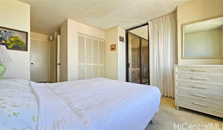1778 Ala Moana Boulevard,Honolulu,Hawaii,96815,1 Bedroom Bedrooms,1 BathroomBathrooms,Condo/Townhouse,Ala Moana,40,17991037