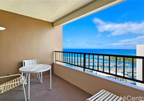 1750 Kalakaua Avenue,Honolulu,Hawaii,96826,1 Bedroom Bedrooms,1 BathroomBathrooms,Condo/Townhouse,Kalakaua,15,17601641