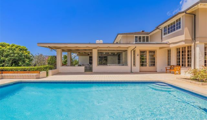 2475 Makiki Hts Drive,Honolulu,Hawaii,96822,5 ベッドルーム ベッドルーム,5 バスルームバスルーム,一戸建て,Makiki Hts,19184701
