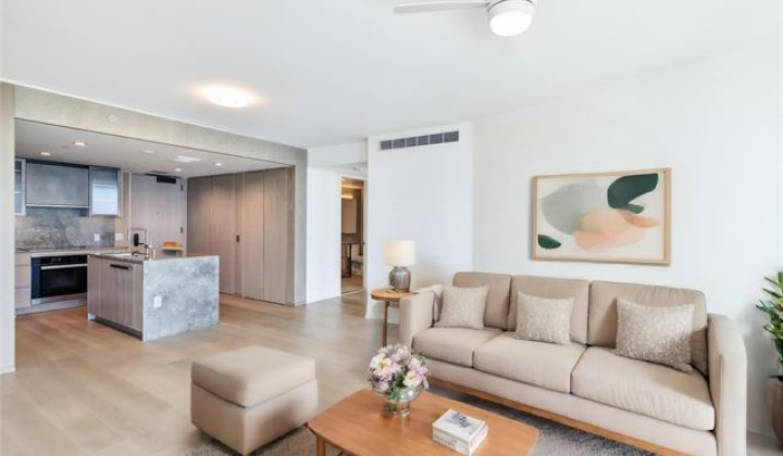 1000 Auahi Street,Honolulu,Hawaii,96814,1 Bedroom Bedrooms,1 BathroomBathrooms,Condo/Townhouse,Auahi,1,17992179