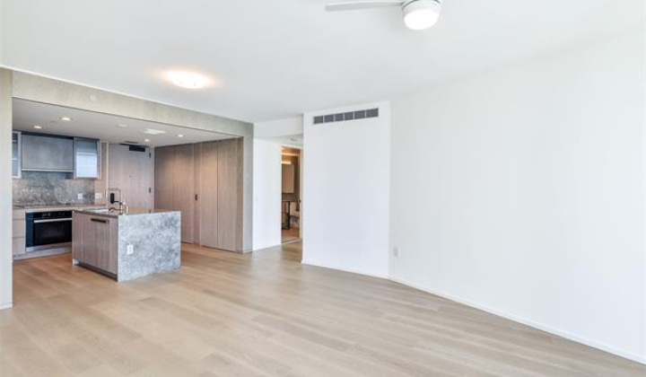 1000 Auahi Street,Honolulu,Hawaii,96814,1 Bedroom Bedrooms,1 BathroomBathrooms,Condo/Townhouse,Auahi,1,17992179