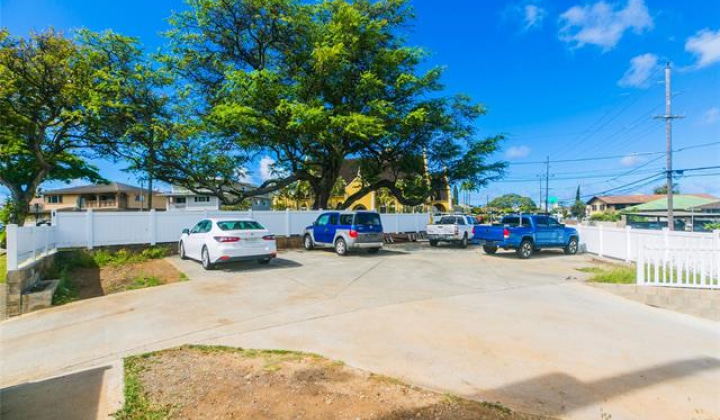 1411 Palolo Avenue,Honolulu,Hawaii,96816,12 ベッドルーム ベッドルーム,8 バスルームバスルーム,一戸建て,Palolo,17993021