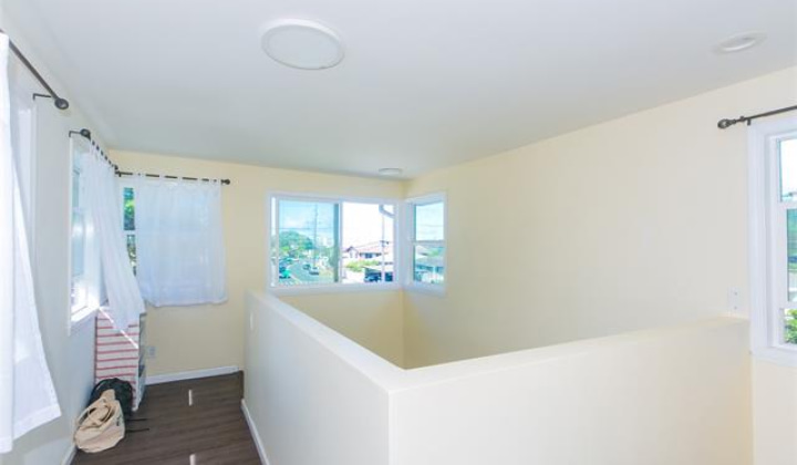 1411 Palolo Avenue,Honolulu,Hawaii,96816,12 ベッドルーム ベッドルーム,8 バスルームバスルーム,一戸建て,Palolo,17993021