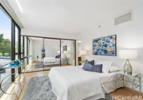 1114 Punahou Street,Honolulu,Hawaii,96826,3 Bedrooms Bedrooms,2 BathroomsBathrooms,Condo/Townhouse,Punahou,2,17993533