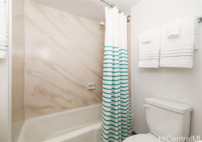1114 Punahou Street,Honolulu,Hawaii,96826,3 Bedrooms Bedrooms,2 BathroomsBathrooms,Condo/Townhouse,Punahou,2,17993533