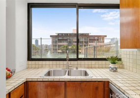 1114 Punahou Street,Honolulu,Hawaii,96826,3 Bedrooms Bedrooms,2 BathroomsBathrooms,Condo/Townhouse,Punahou,2,17993533