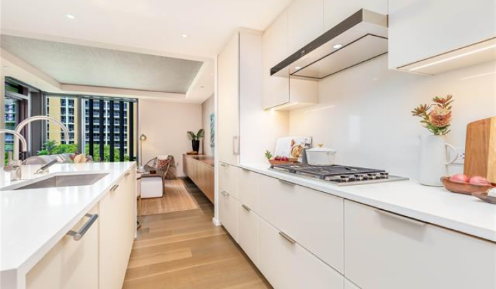1388 Ala Moana Boulevard,Honolulu,Hawaii,96814,1 Bedroom Bedrooms,1 BathroomBathrooms,Condo/Townhouse,Ala Moana,4,17994502