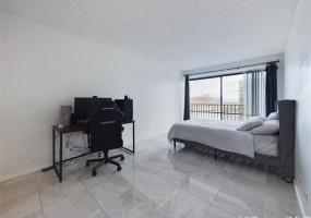 700 Richards Street,Honolulu,Hawaii,96813,1 Bedroom Bedrooms,1 BathroomBathrooms,Condo/Townhouse,Richards,22,18447280