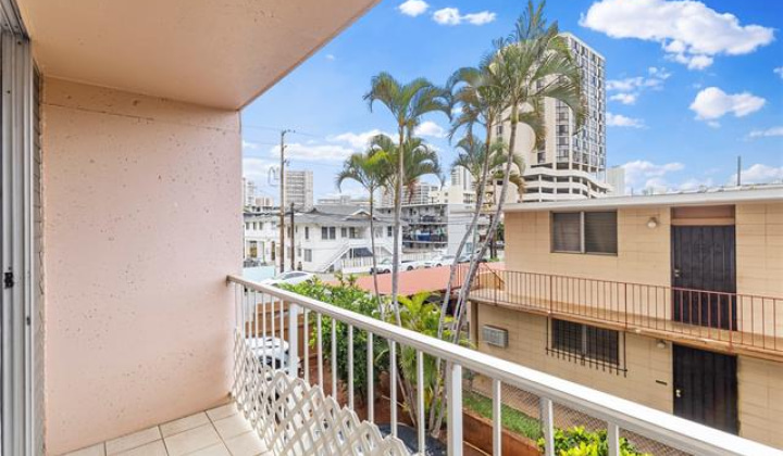 778 Wiliwili Street,Honolulu,Hawaii,96826,3 ベッドルーム ベッドルーム,3 バスルームバスルーム,コンド / タウンハウス,Wiliwili,2,19188160